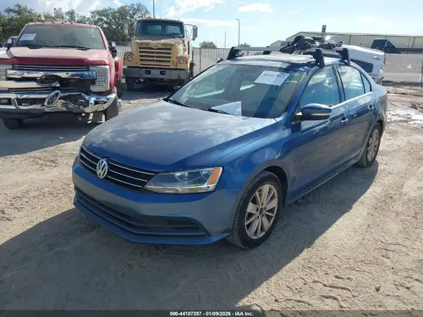 3VWD67AJ6GM377128 2016 VOLKSWAGEN JETTA - Image 2