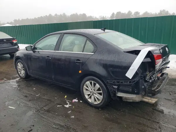 3VWD67AJ6GM383530 2016 VOLKSWAGEN JETTA - Image 2