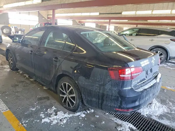 3VWD67AJ6GM389988 2016 VOLKSWAGEN JETTA - Image 2
