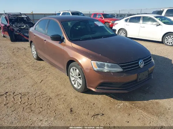 3VWD67AJ6GM391823 2016 VOLKSWAGEN JETTA - Image 1