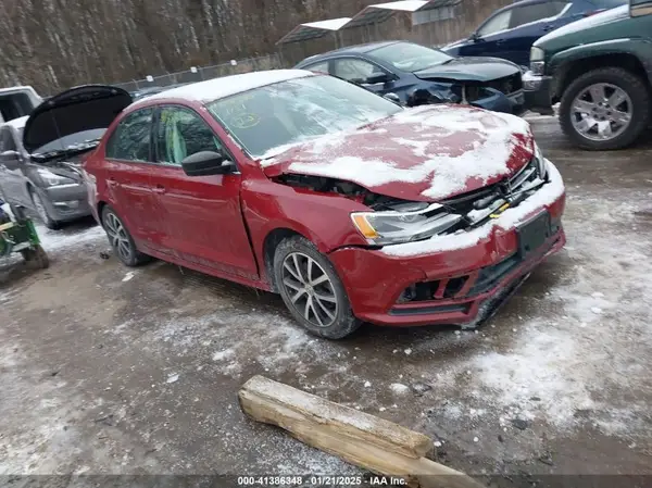 3VWD67AJ6GM398853 2016 VOLKSWAGEN JETTA - Image 1