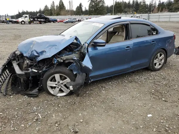 3VWD67AJ6GM402206 2016 VOLKSWAGEN JETTA - Image 1