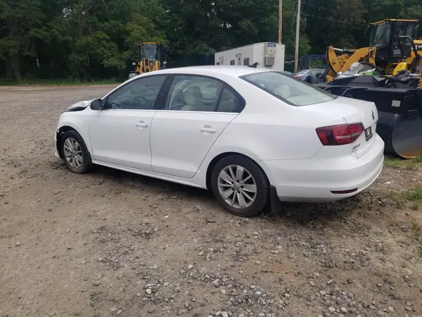 3VWD67AJ6GM407731 2016 VOLKSWAGEN JETTA - Image 2