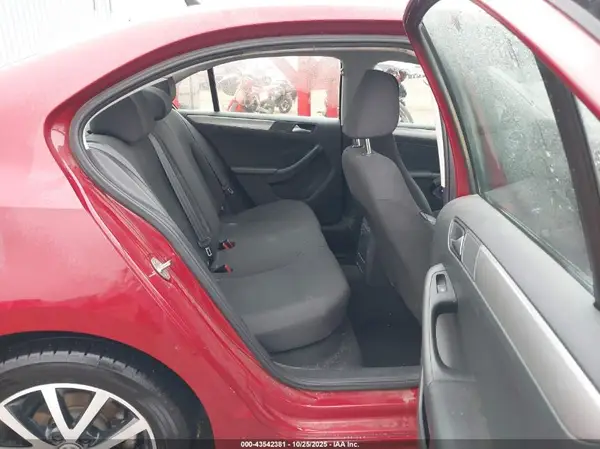 3VWD67AJ6GM408698 2016 VOLKSWAGEN JETTA - Image 8