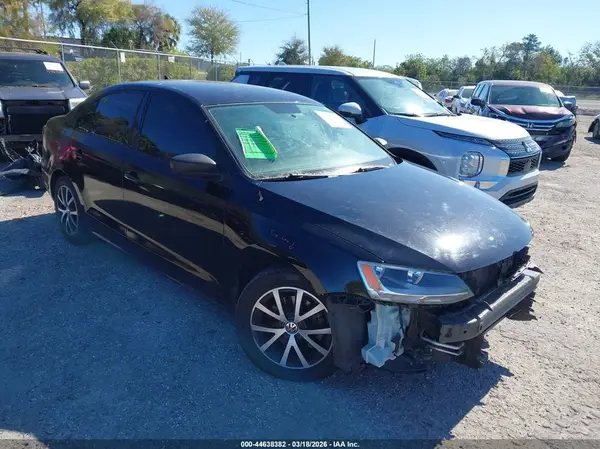 3VWD67AJ6GM418034 2016 VOLKSWAGEN JETTA - Image 1