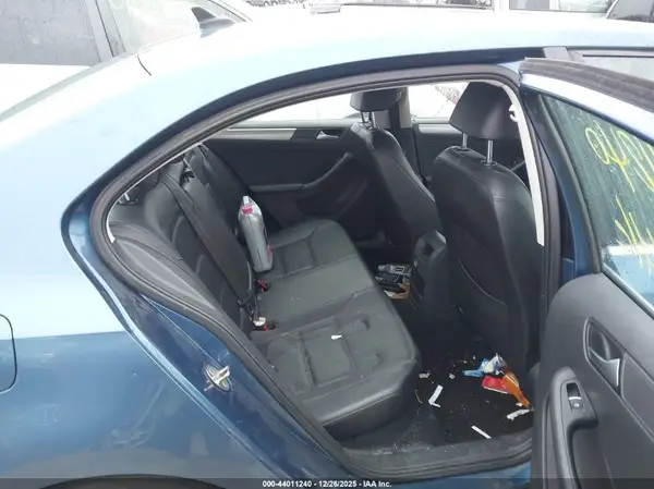 3VWD67AJ7GM212365 2016 VOLKSWAGEN JETTA - Image 8