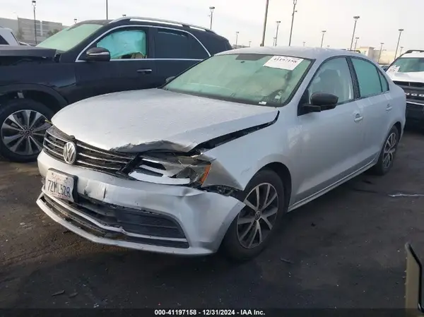 3VWD67AJ7GM225715 2016 VOLKSWAGEN JETTA - Image 2