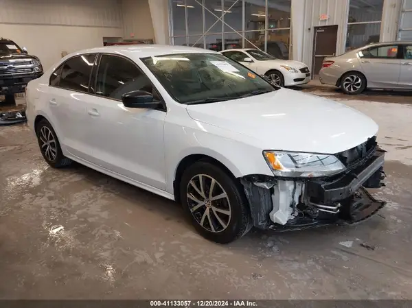 3VWD67AJ7GM231580 2016 VOLKSWAGEN JETTA - Image 1