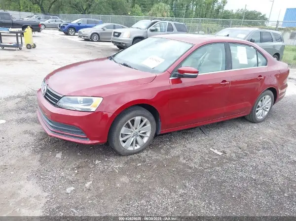 3VWD67AJ7GM234656 2016 VOLKSWAGEN JETTA - Image 2