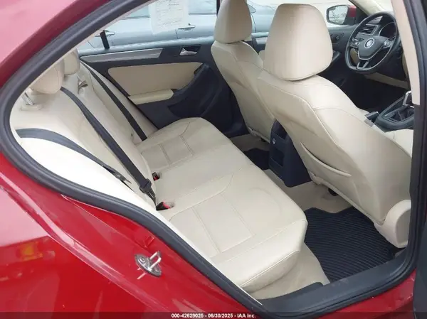 3VWD67AJ7GM234656 2016 VOLKSWAGEN JETTA - Image 8