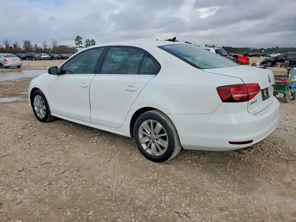 3VWD67AJ7GM238481 2016 VOLKSWAGEN JETTA - Image 2