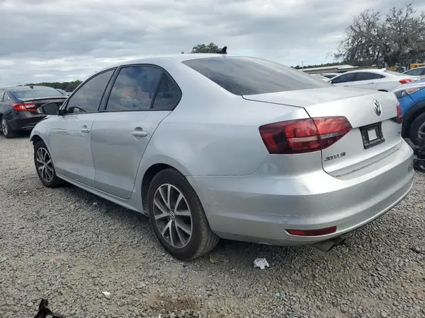 3VWD67AJ7GM243339 2016 VOLKSWAGEN JETTA - Image 2