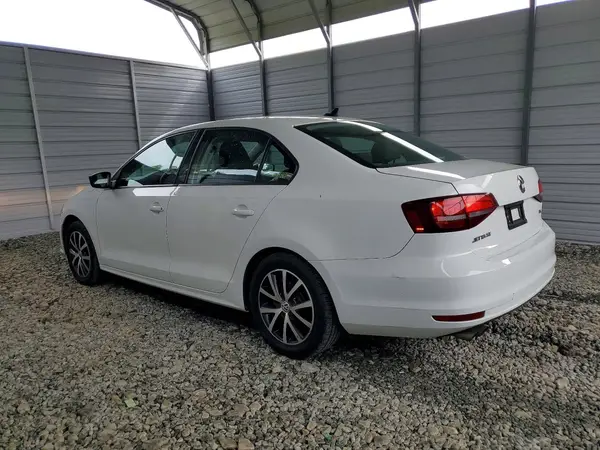 3VWD67AJ7GM260531 2016 VOLKSWAGEN JETTA - Image 2