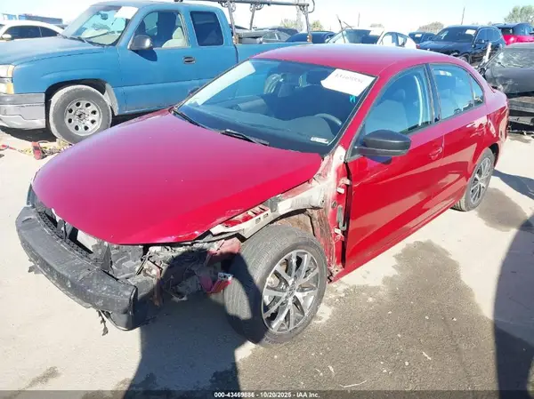 3VWD67AJ7GM283727 2016 VOLKSWAGEN JETTA - Image 2
