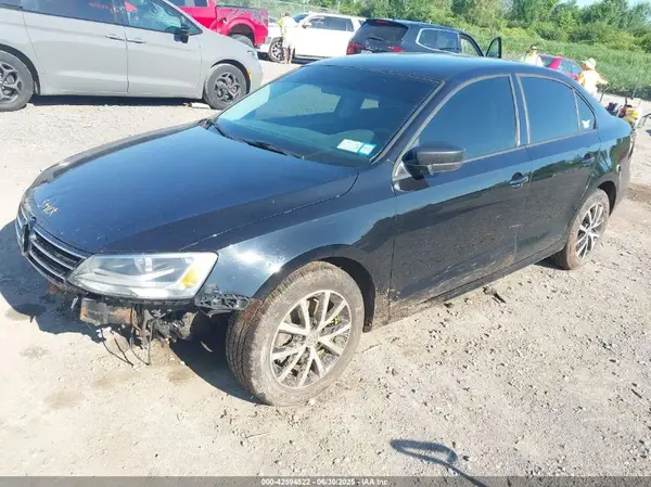3VWD67AJ7GM295375 2016 VOLKSWAGEN JETTA - Image 2