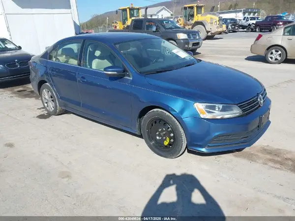 3VWD67AJ7GM297305 2016 VOLKSWAGEN JETTA - Image 1