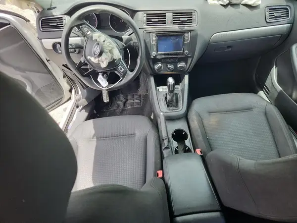 3VWD67AJ7GM315897 2016 VOLKSWAGEN JETTA - Image 8