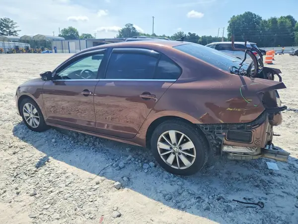 3VWD67AJ7GM340220 2016 VOLKSWAGEN JETTA - Image 2