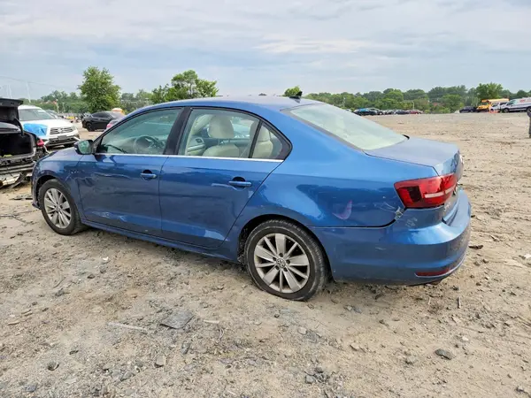 3VWD67AJ7GM341982 2016 VOLKSWAGEN JETTA - Image 2