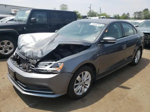 3VWD67AJ7GM382449 2016 VOLKSWAGEN JETTA - Image 1