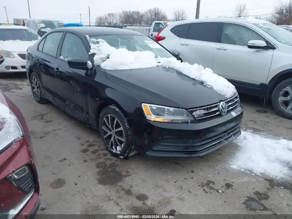3VWD67AJ7GM408712 2016 VOLKSWAGEN JETTA - Image 1
