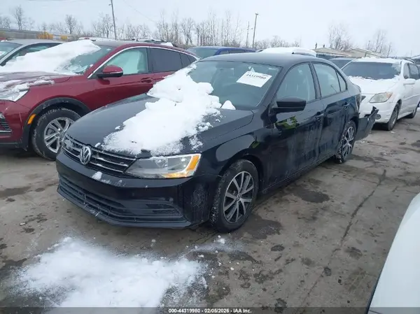 3VWD67AJ7GM408712 2016 VOLKSWAGEN JETTA - Image 2