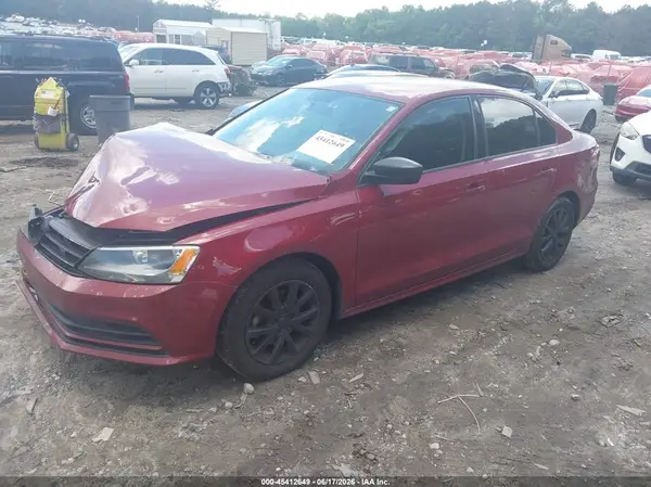 3VWD67AJ8GM212424 2016 VOLKSWAGEN JETTA - Image 2