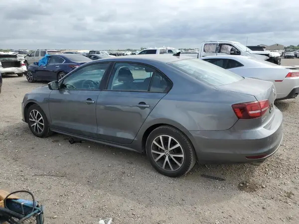 3VWD67AJ8GM219986 2016 VOLKSWAGEN JETTA - Image 2