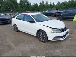 3VWD67AJ8GM229613 2016 VOLKSWAGEN JETTA