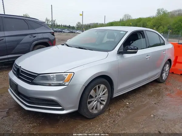 3VWD67AJ8GM247822 2016 VOLKSWAGEN JETTA - Image 2