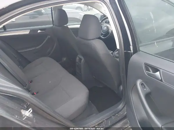 3VWD67AJ8GM261977 2016 VOLKSWAGEN JETTA - Image 8