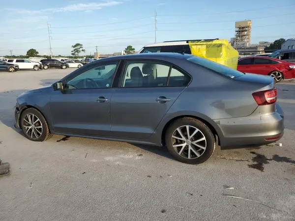 3VWD67AJ8GM268895 2016 VOLKSWAGEN JETTA - Image 2