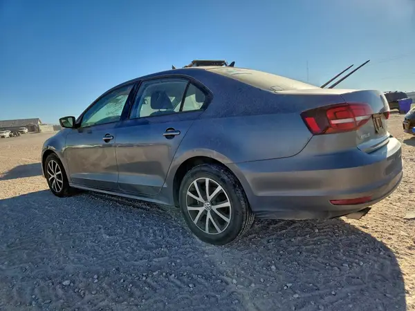 3VWD67AJ8GM268959 2016 VOLKSWAGEN JETTA - Image 2