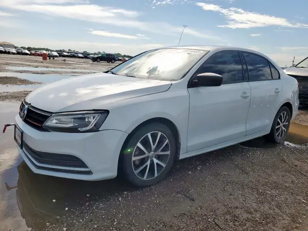 3VWD67AJ8GM301491 2016 VOLKSWAGEN JETTA - Image 1