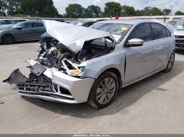 3VWD67AJ8GM319313 2016 VOLKSWAGEN JETTA - Image 2