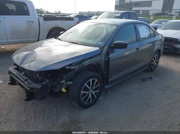 3VWD67AJ8GM344826 2016 VOLKSWAGEN JETTA - Image 2
