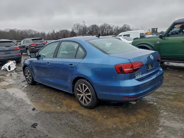 3VWD67AJ8GM353462 2016 VOLKSWAGEN JETTA - Image 2