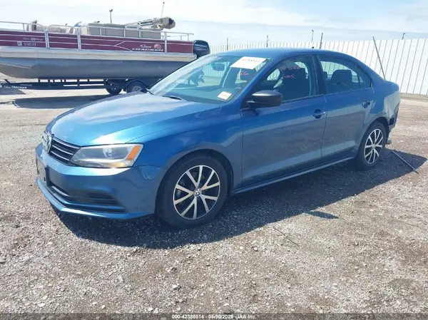 3VWD67AJ8GM359035 2016 VOLKSWAGEN JETTA - Image 2