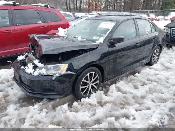3VWD67AJ8GM388776 2016 VOLKSWAGEN JETTA - Image 2