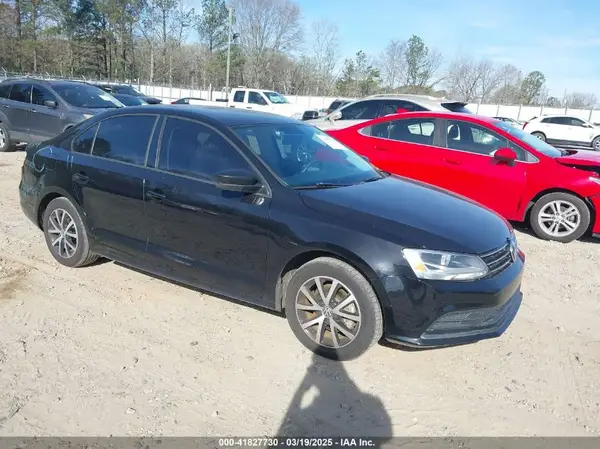 3VWD67AJ8GM390110 2016 VOLKSWAGEN JETTA - Image 1