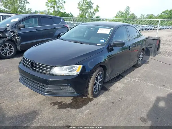 3VWD67AJ8GM390589 2016 VOLKSWAGEN JETTA - Image 2