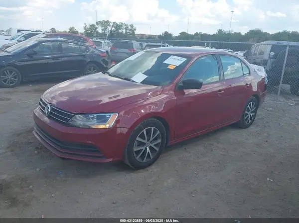 3VWD67AJ9GM237607 2016 VOLKSWAGEN JETTA - Image 2