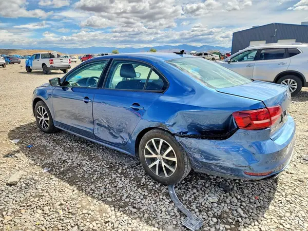 3VWD67AJ9GM254309 2016 VOLKSWAGEN JETTA - Image 2
