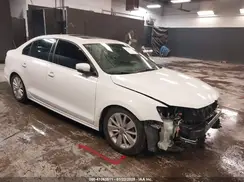 3VWD67AJ9GM265987 2016 VOLKSWAGEN JETTA
