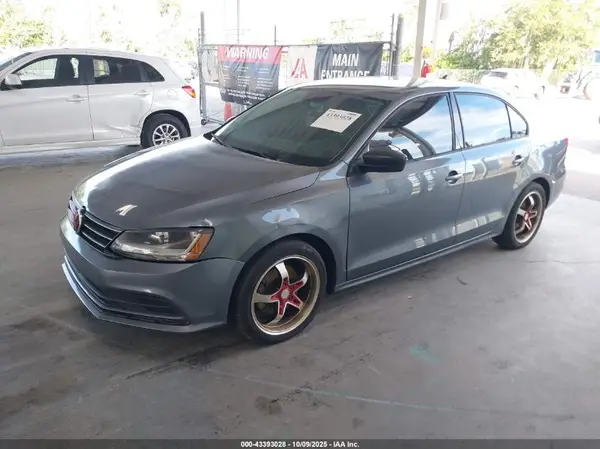 3VWD67AJ9GM266721 2016 VOLKSWAGEN JETTA - Image 2