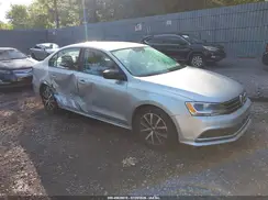 3VWD67AJ9GM289979 2016 VOLKSWAGEN JETTA