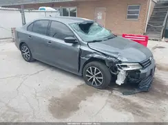 3VWD67AJ9GM295202 2016 VOLKSWAGEN JETTA