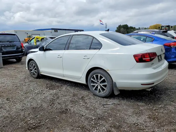 3VWD67AJ9GM302424 2016 VOLKSWAGEN JETTA - Image 2