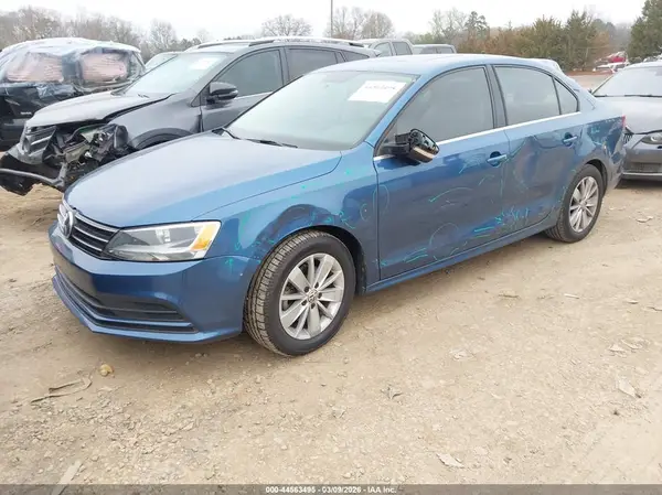 3VWD67AJ9GM332328 2016 VOLKSWAGEN JETTA - Image 2