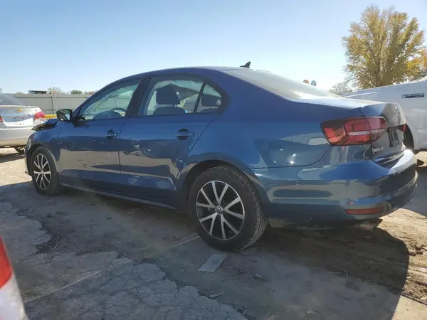 3VWD67AJ9GM357486 2016 VOLKSWAGEN JETTA - Image 2